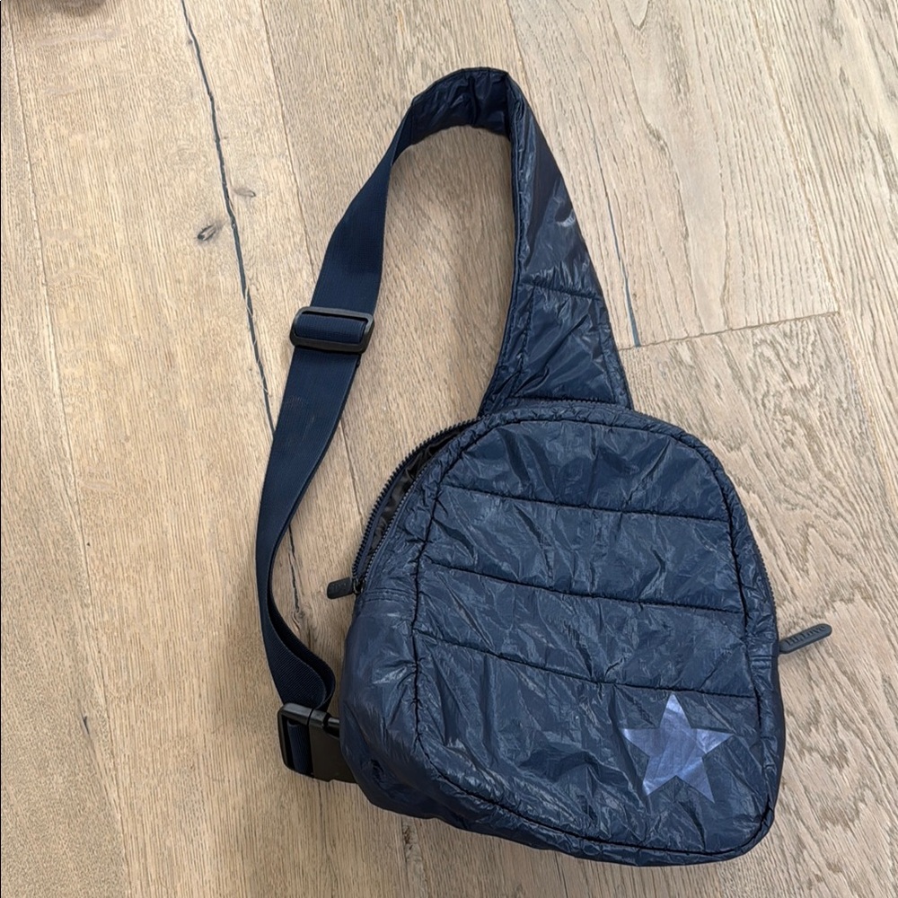 Star Navy Puffer Sling Bag